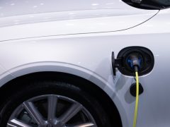 elektrische auto opladen